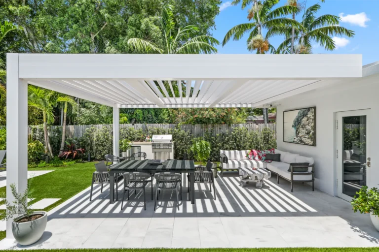 Best Automated Pergolas for Shade: A Professional’s Guide to Mechanical Reliability