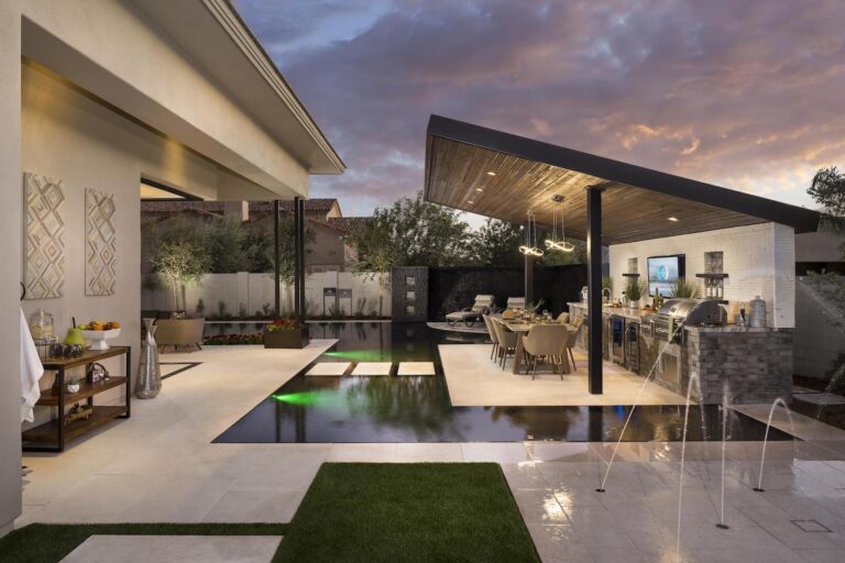 Luxury Smart Backyards in the USA: A Guide to Systemic Integration